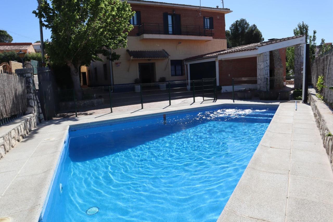 Casa Rural Las Eras Valdelaguna Екстериор снимка